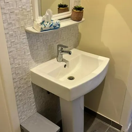 شقه صغيره بغرفتين نوم واطلالة حديقة Apartment Ta'if Luaran gambar