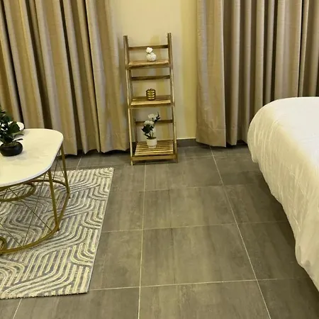 شقه صغيره بغرفتين نوم واطلالة حديقة Apartment Ta'if Luaran gambar
